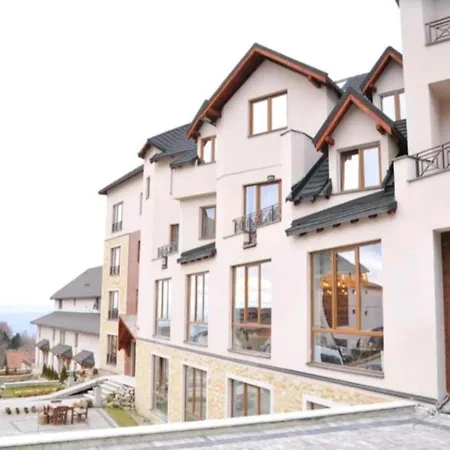 Apartment Andre P05 Milmari *