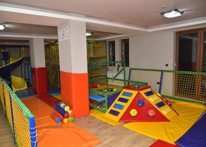 Andre P05 Milmari Daire Kopaonik